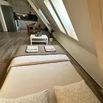 Appartement Monastery Zirec