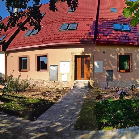 Monastery žireč * Dvůr Králové nad Labem