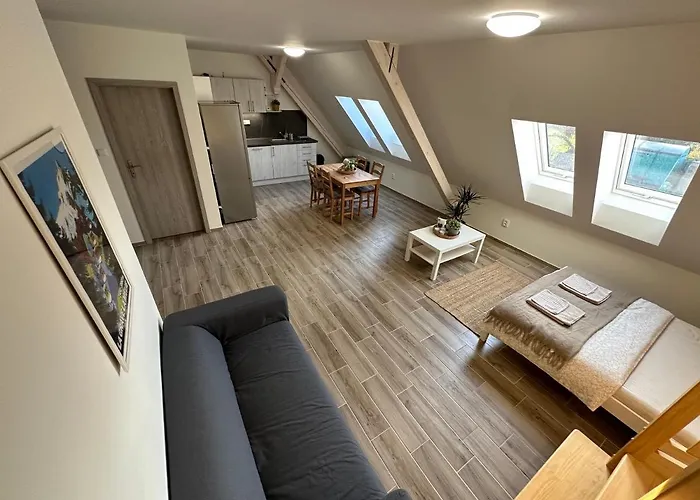 Monastery Zirec Apartman